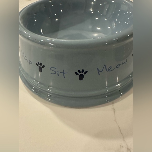 Mason Cash Posh Paws Blue and Gray Ceramic Bowls - Picture 3 of 6